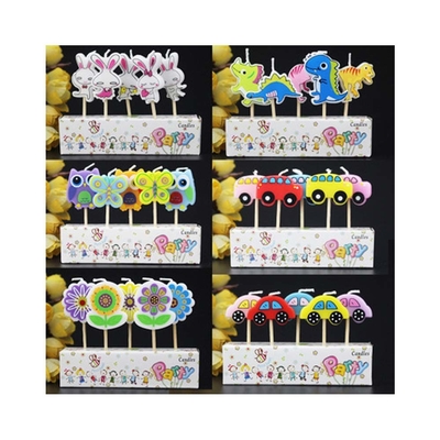 Cartoon Car Art Kaarsjes voor kinderen Taart Decoratie Handgemaakt in Mexico Ongeveer 110g