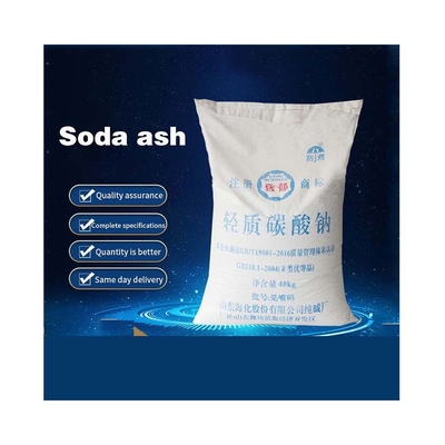 Sodaas licht en dicht wit poeder voor de papierindustrie