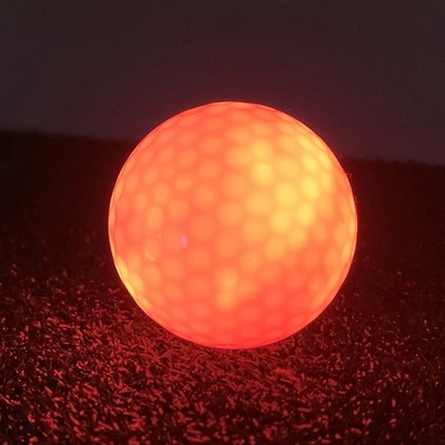 Op maat gemaakte golfballen met flitsende verlichting